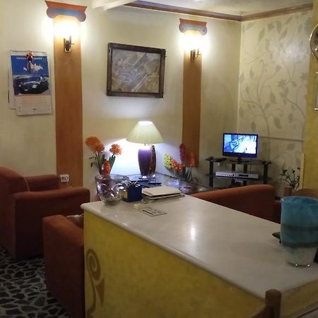 Хостел Athens House Экстерьер фото