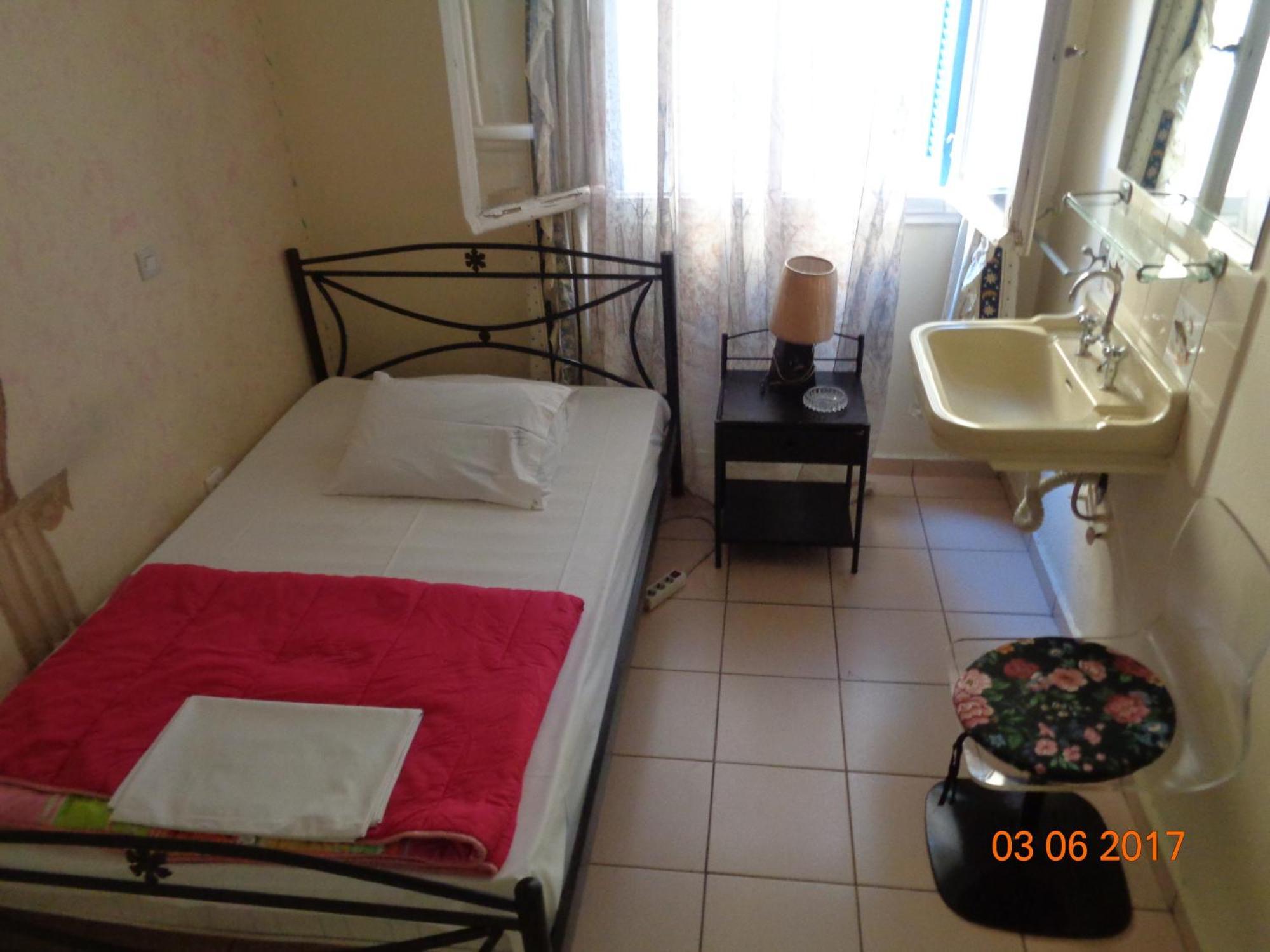 Хостел Athens House Экстерьер фото