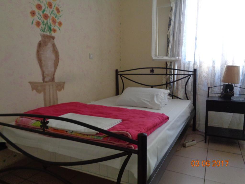 Хостел Athens House Экстерьер фото
