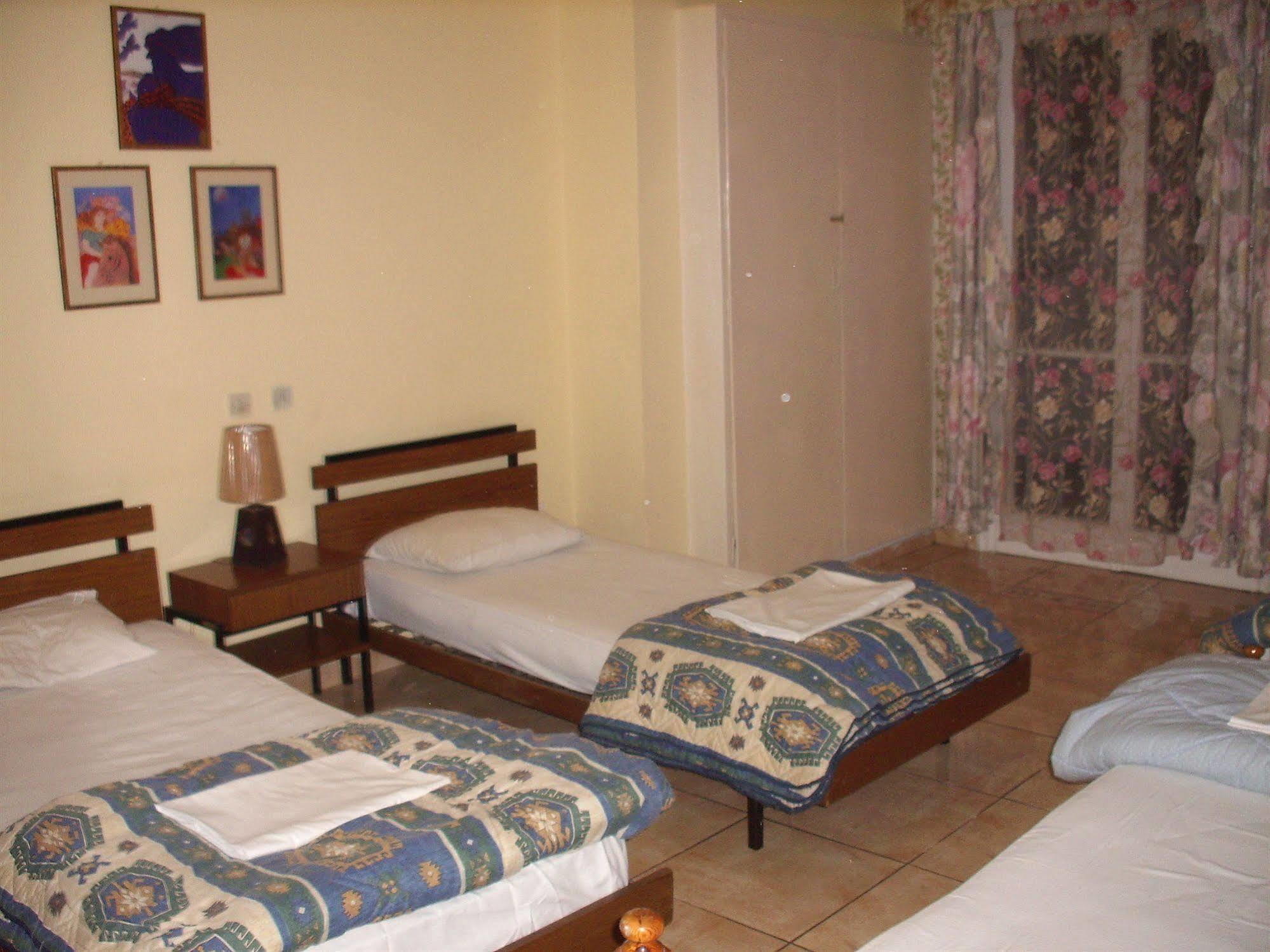 Хостел Athens House Экстерьер фото