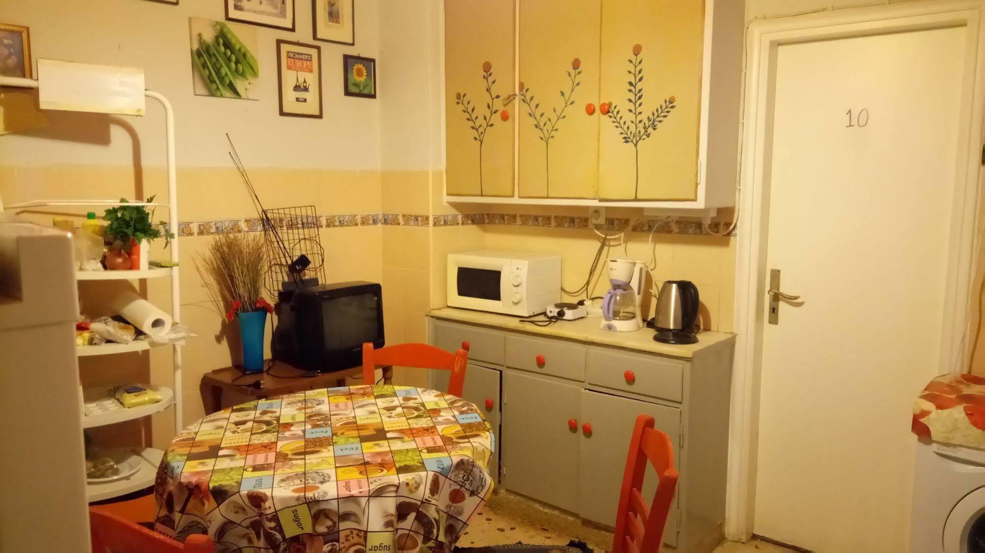 Хостел Athens House Экстерьер фото
