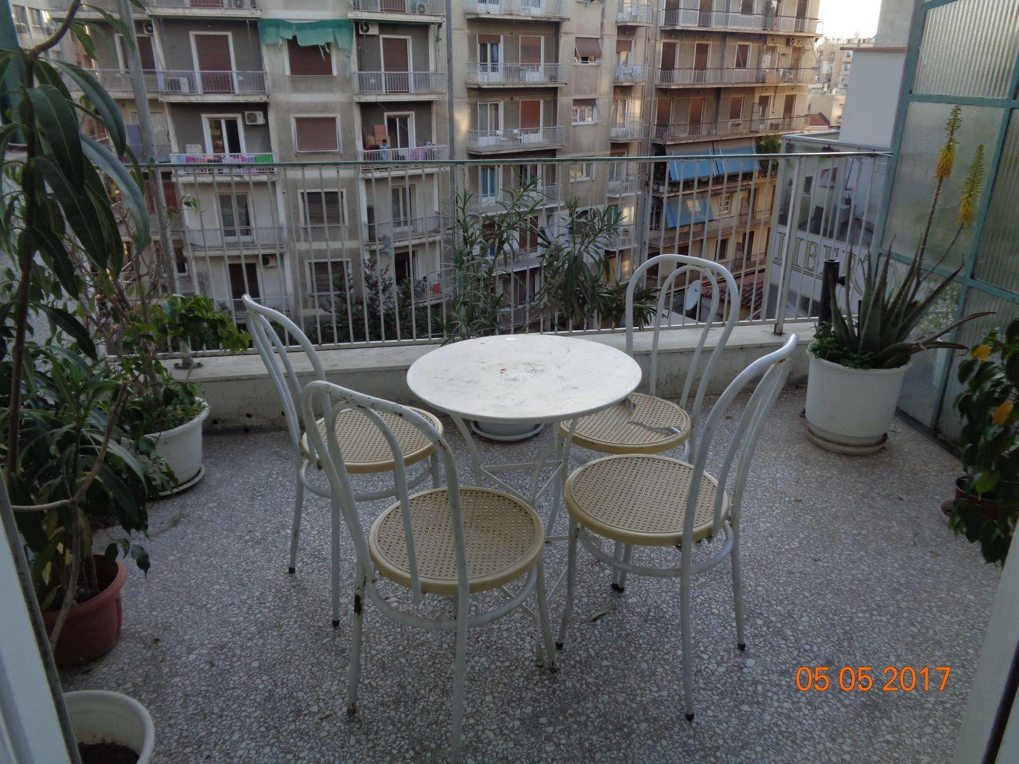 Хостел Athens House Экстерьер фото